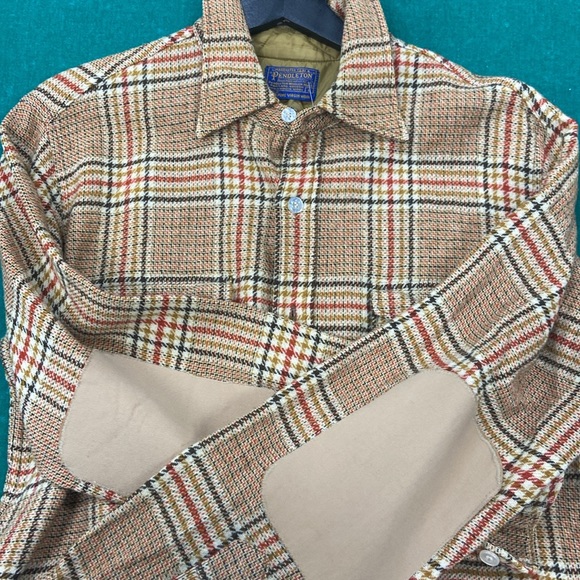 Pendelton Flannel - L - Picture 3 of 5